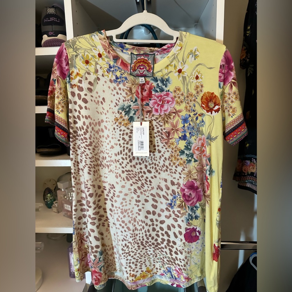 Johnny Was wildflower crewneck tee